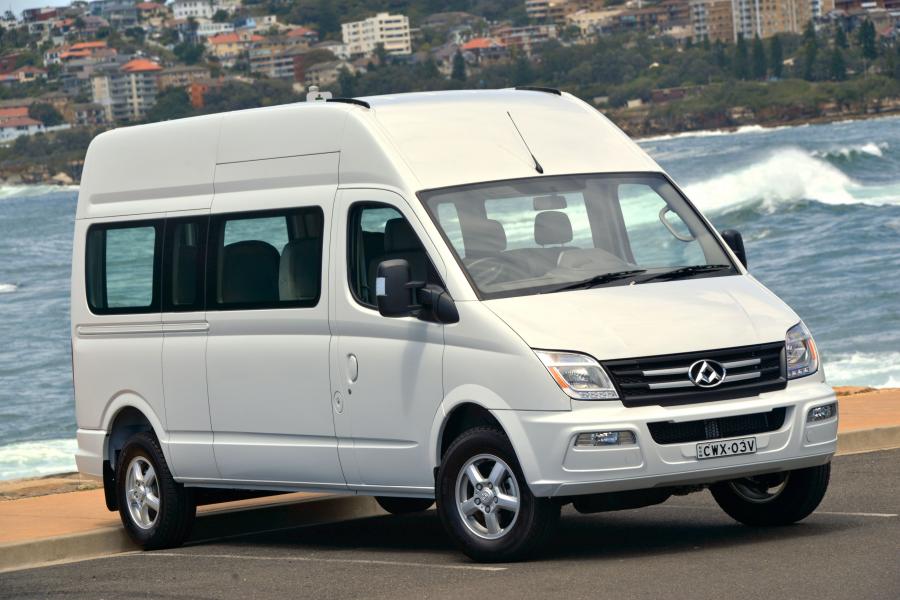  LDV V80 14 Seat Bus 2013 года  (фото 10 из 16)